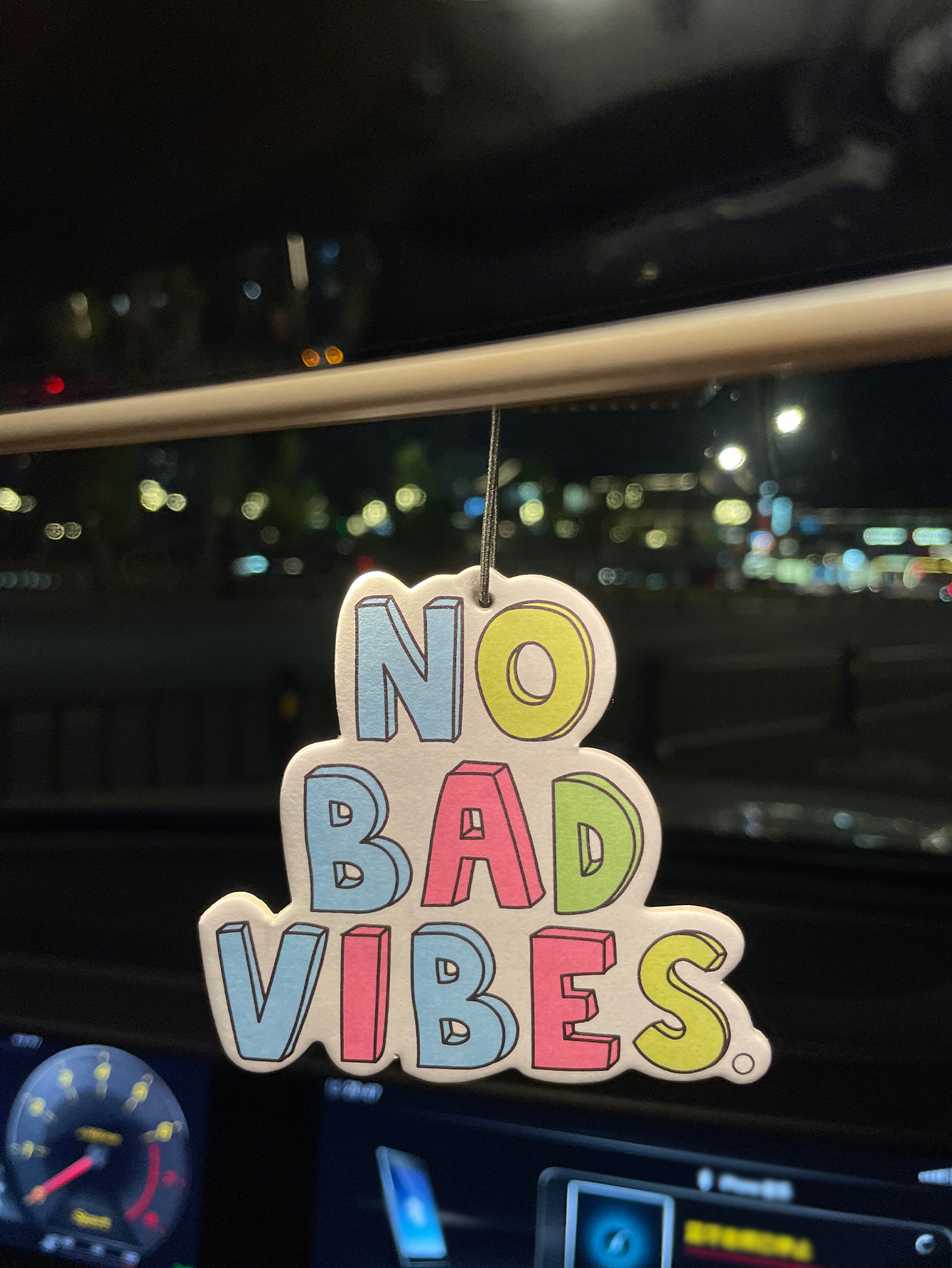 No Bad Vibes, Hilton Fresh Sce – обзор и цена Perfume Fragrance Type